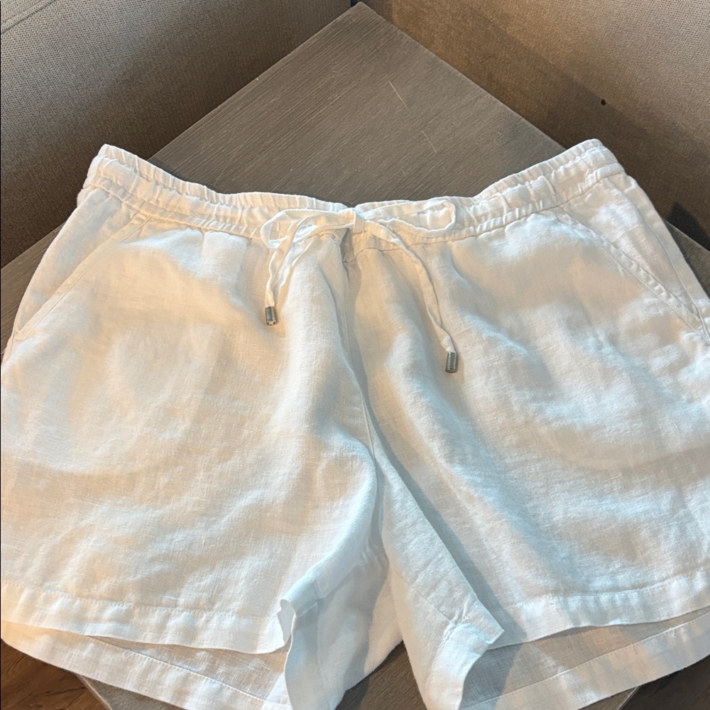 Tommy Bahama White Linen Shorts